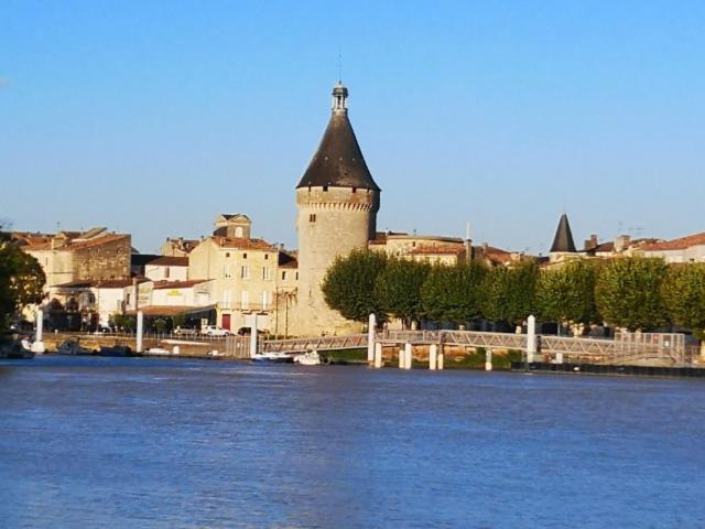 Вилла L Escale Des Vignes Gite Proche Saint Emilion Chateau Beynat Экстерьер фото